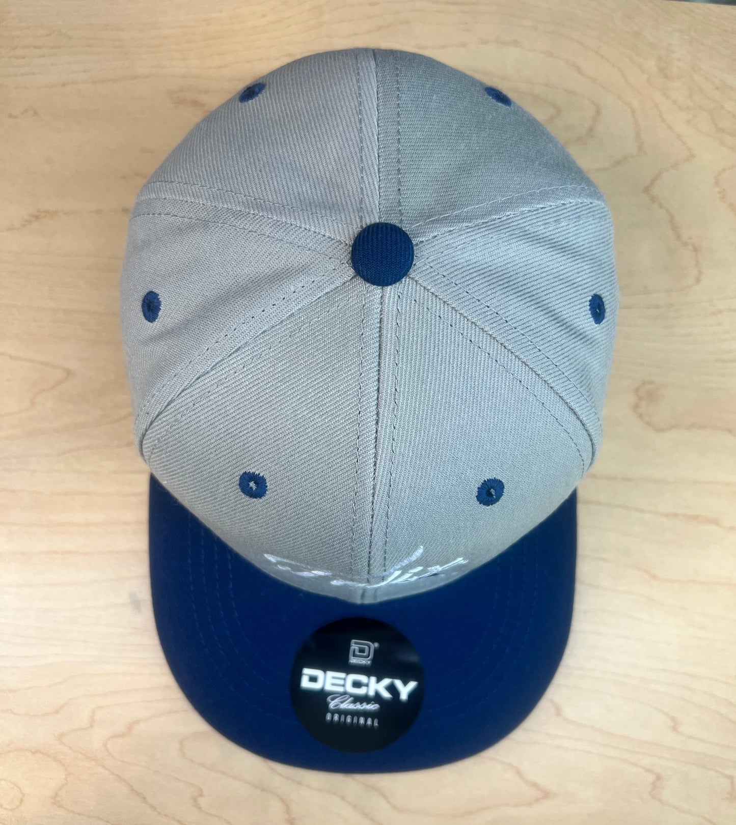 Front angle of Felix Varsity two tone snapback cap with adjustable fit